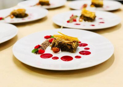 training-restaurant-ngo-jardin-délices-various-desserts